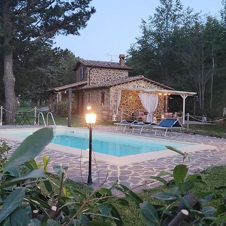 Agriturismo "Apparitoio" Montelaterone Exterior photo