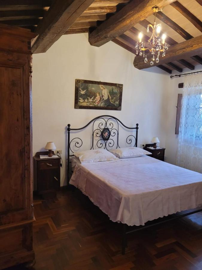 Agriturismo "Apparitoio" Montelaterone Exterior photo