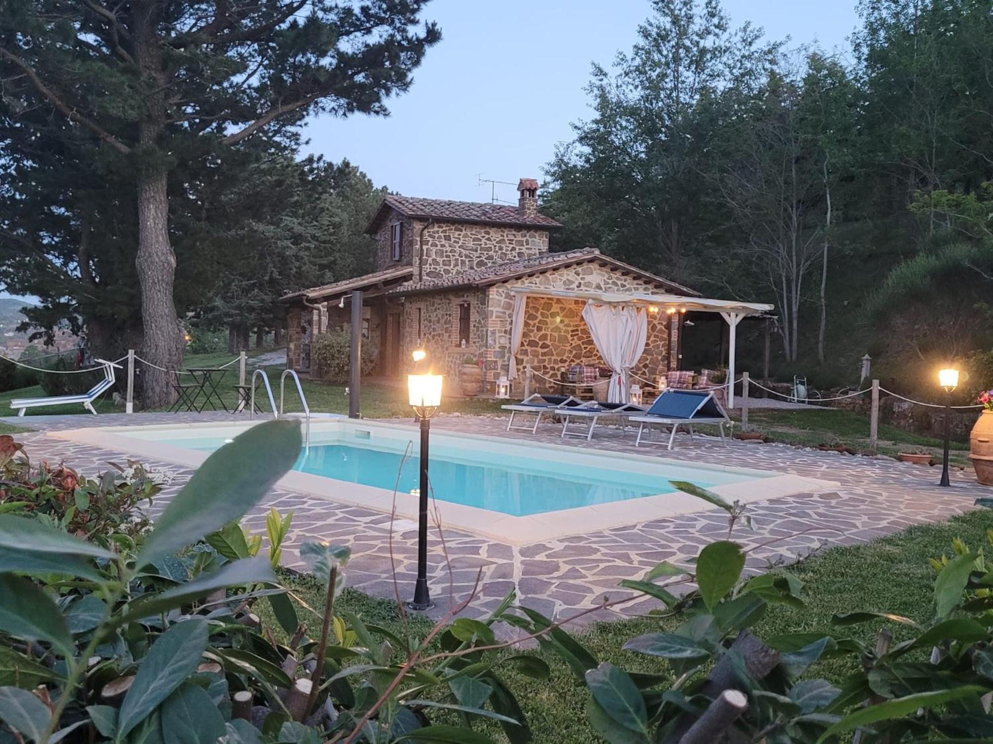 Agriturismo "Apparitoio" Montelaterone Exterior photo