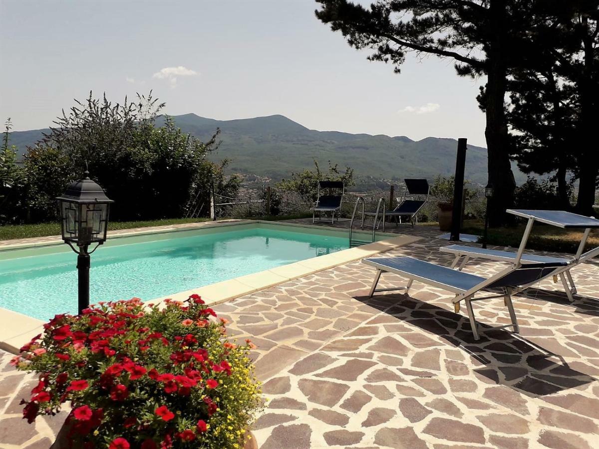 Agriturismo "Apparitoio" Montelaterone Exterior photo